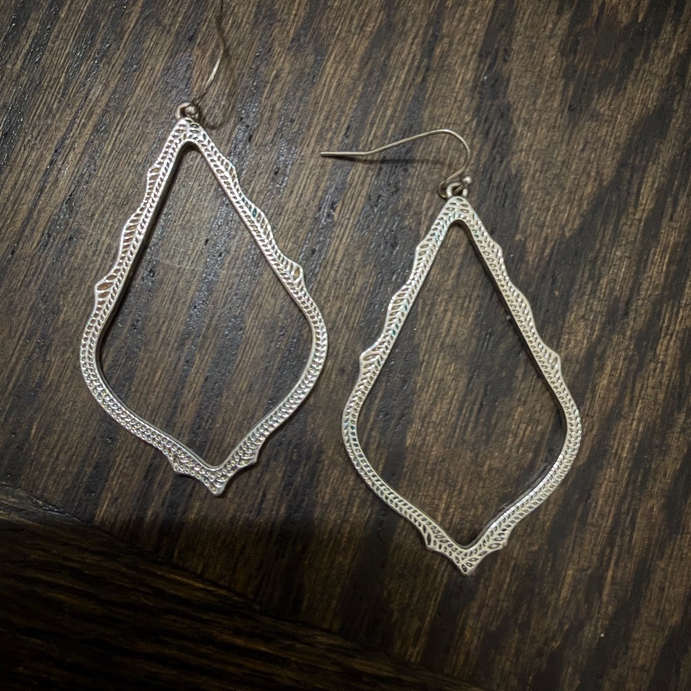 Elegant Silver Teardrop Earrings